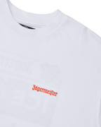 Fehér Jägermeister póló narancssárga Jägermeister szójellel a mellkason.